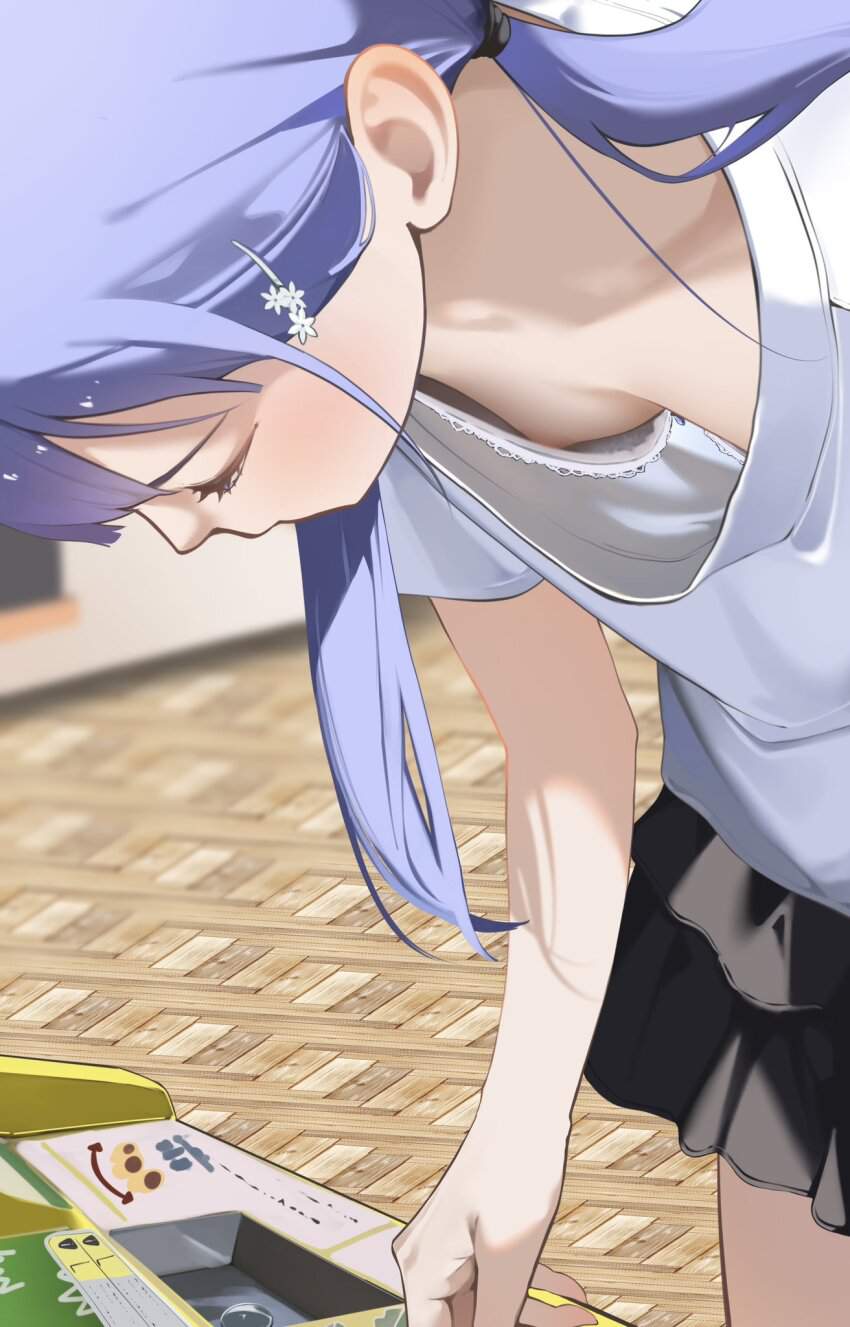 胸チラの画像フォルダを公開する！