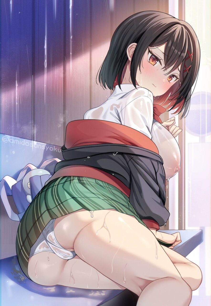 制服のエッチな画像見たいよね？