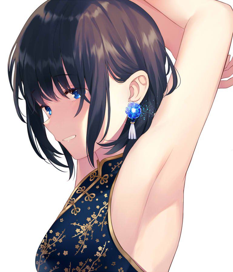 チャイナ服の二次エロ画像で！