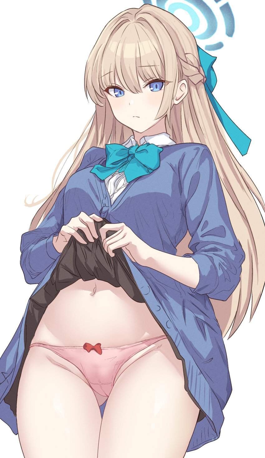 俺のとっておきのたくし上げの画像フォルダを見せる