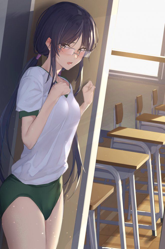 俺のとっておきの体操服・ブルマの画像フォルダを見せる