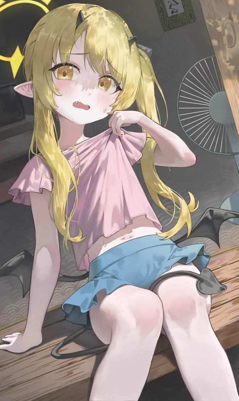 水着の可愛い二次元画像。