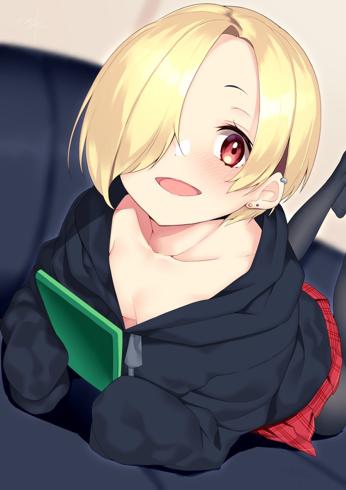胸チラのエロ画像みて幸せになろう！