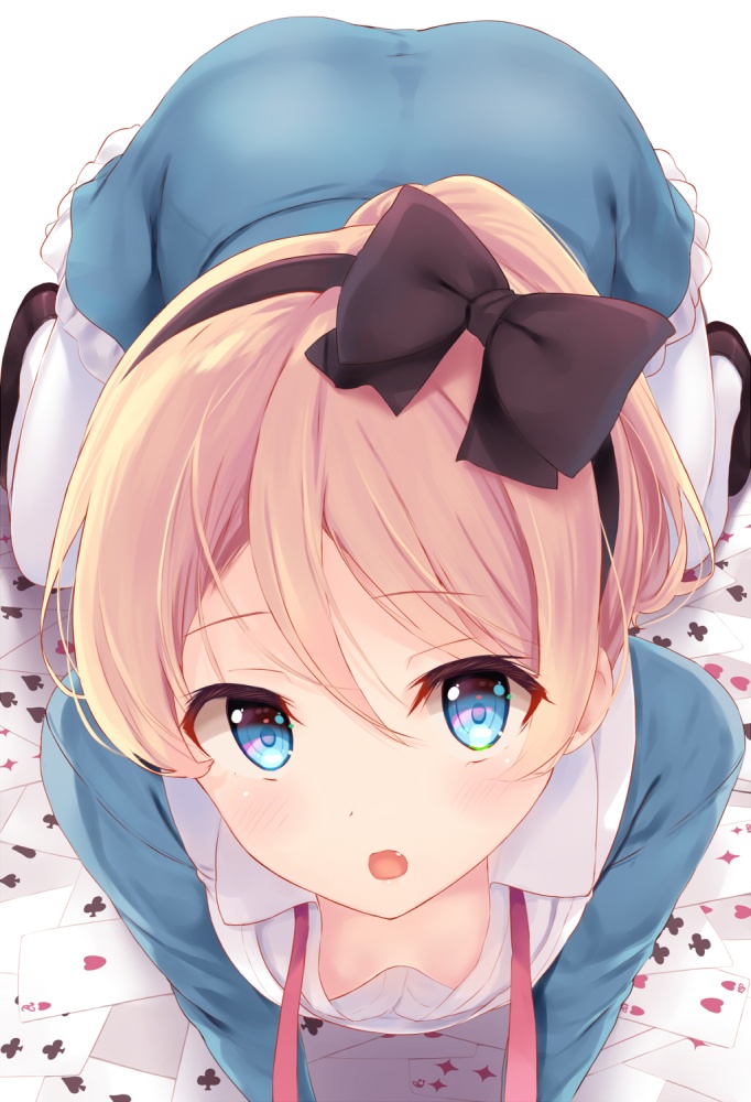 胸チラのエロ画像みて幸せになろう！