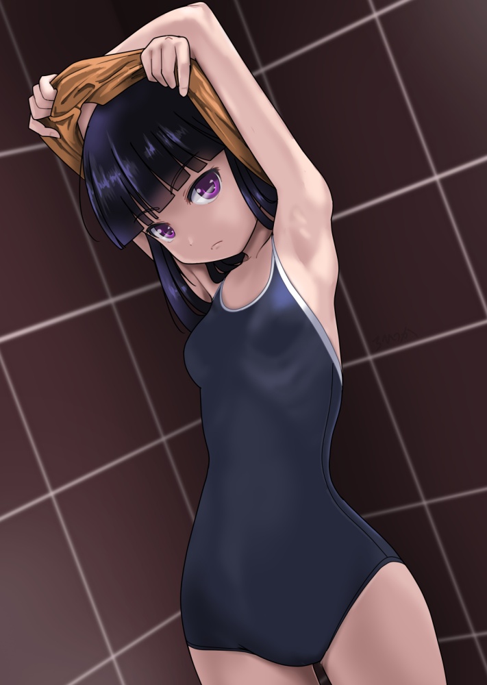 スク水のエロ画像フォルダを解放していく
