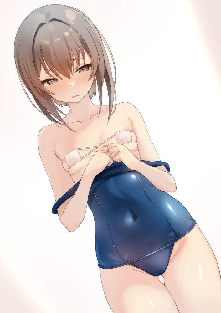 スク水のオナネタ画像を集めたよー！！