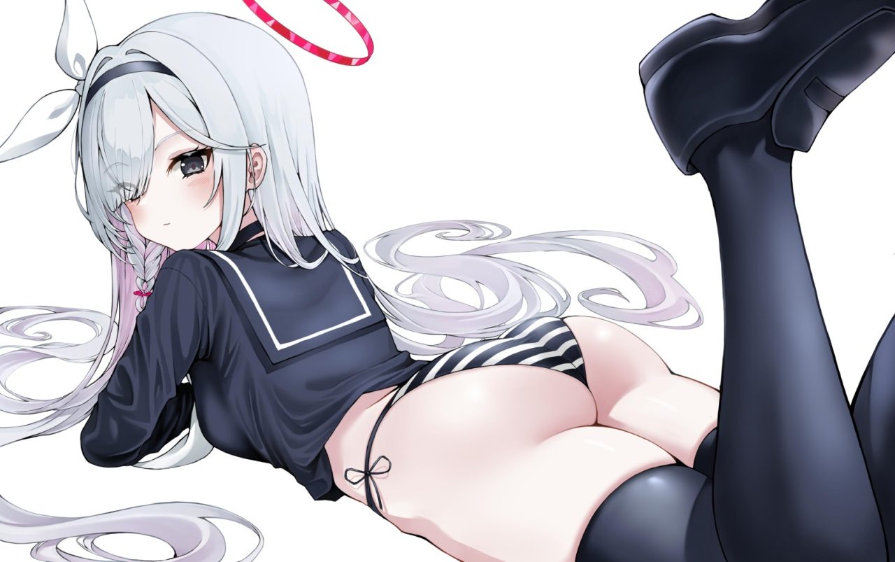 銀髪の二次フェチ画像。