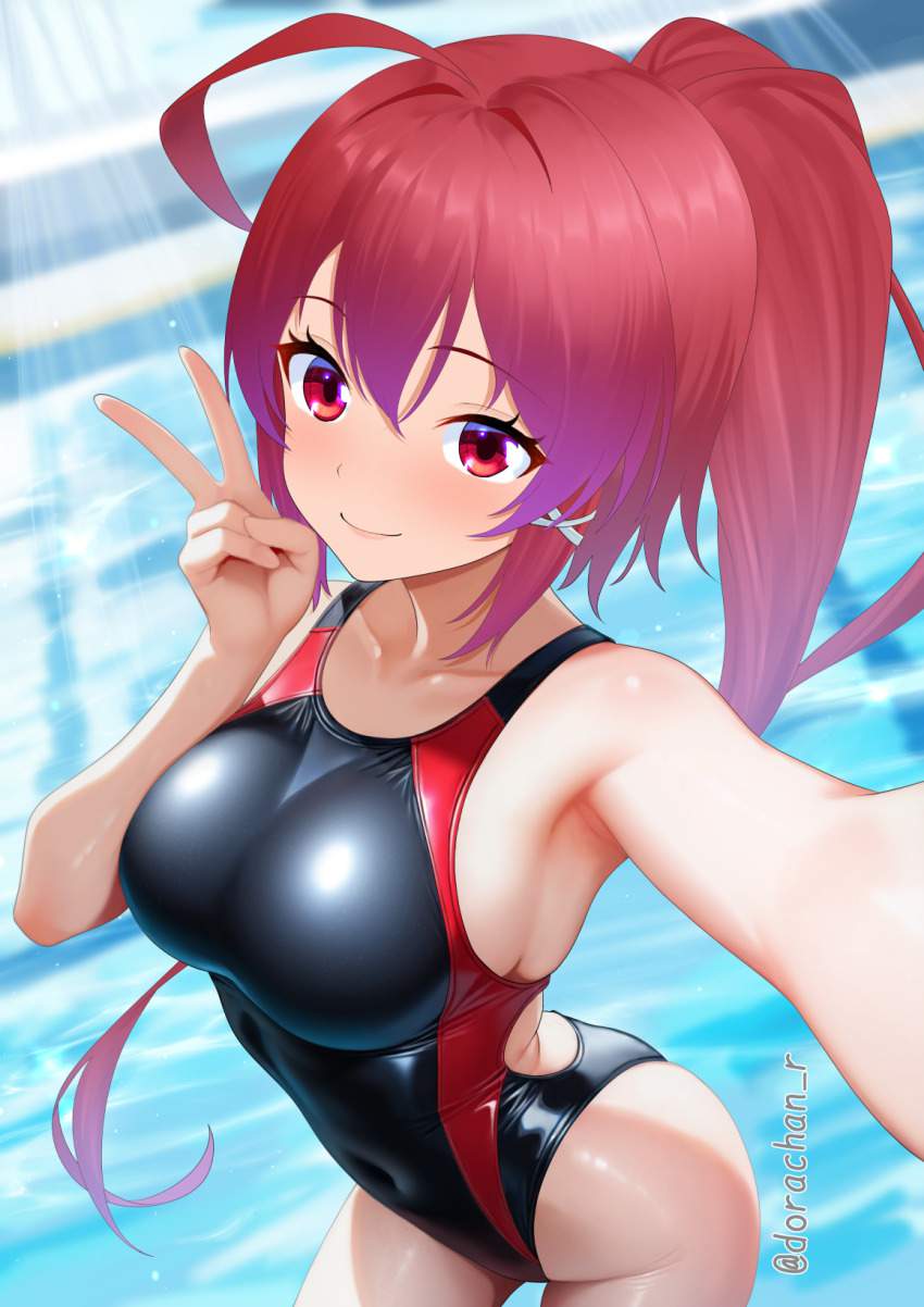 自撮りの二次元エロ画像。