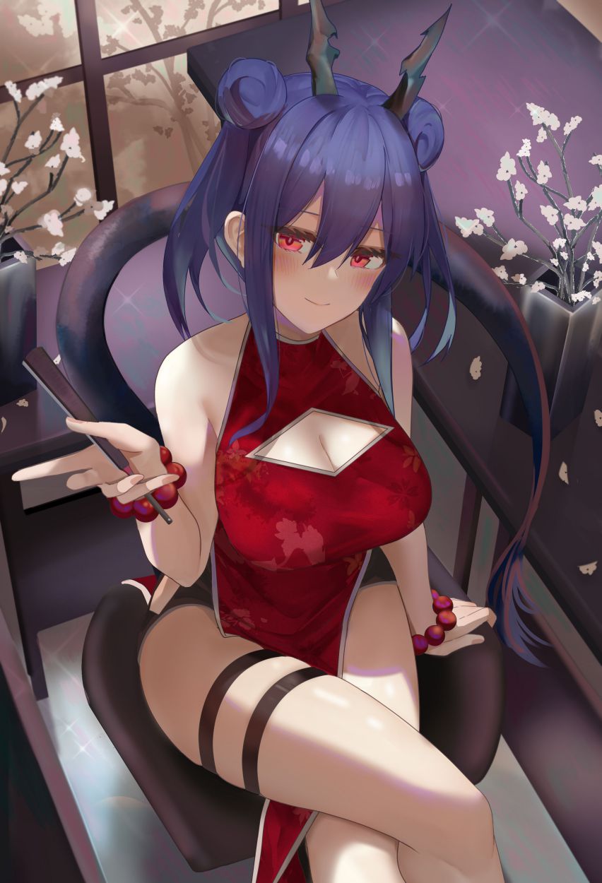 チャイナドレスの二次エロ画像を愛でる。