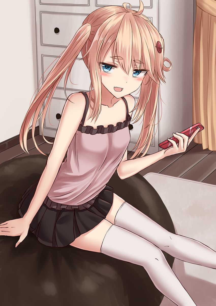 金髪のエロ画像フォルダを解放していく
