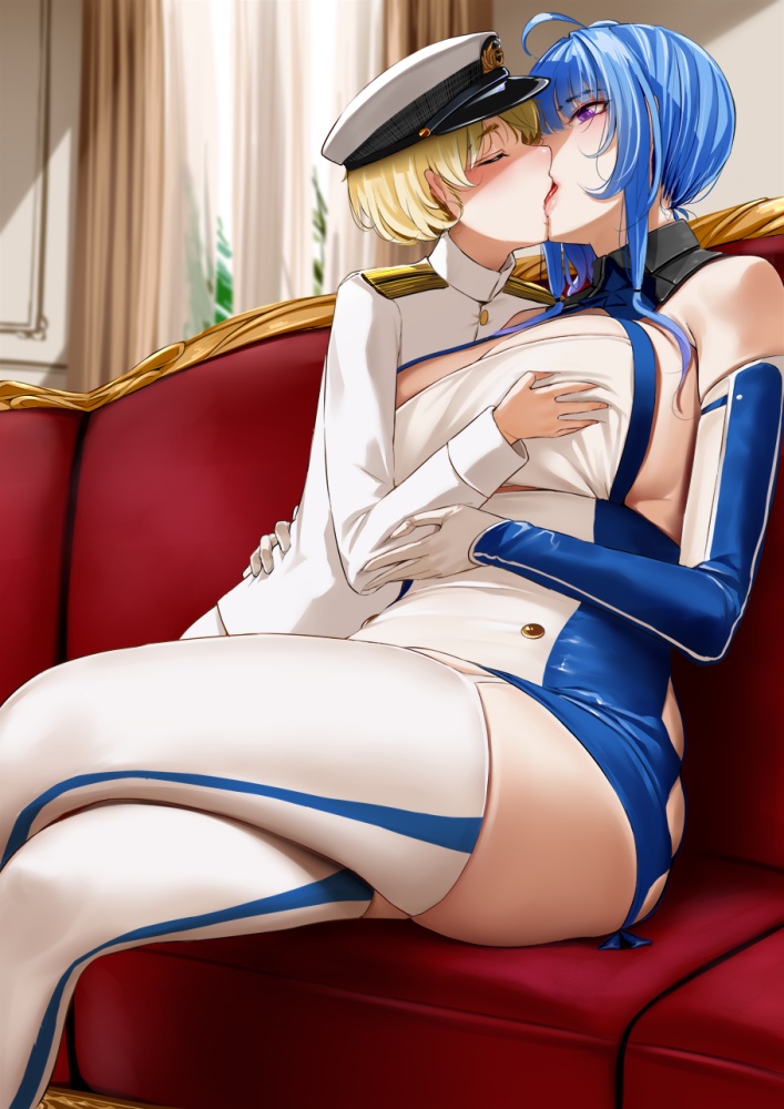 乳揉みの萌えイラスト