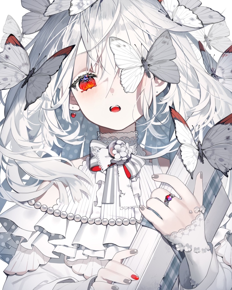 ピアスの二次元エロ画像。