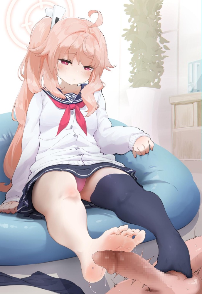 足コキの抜けるエロ画像ください！