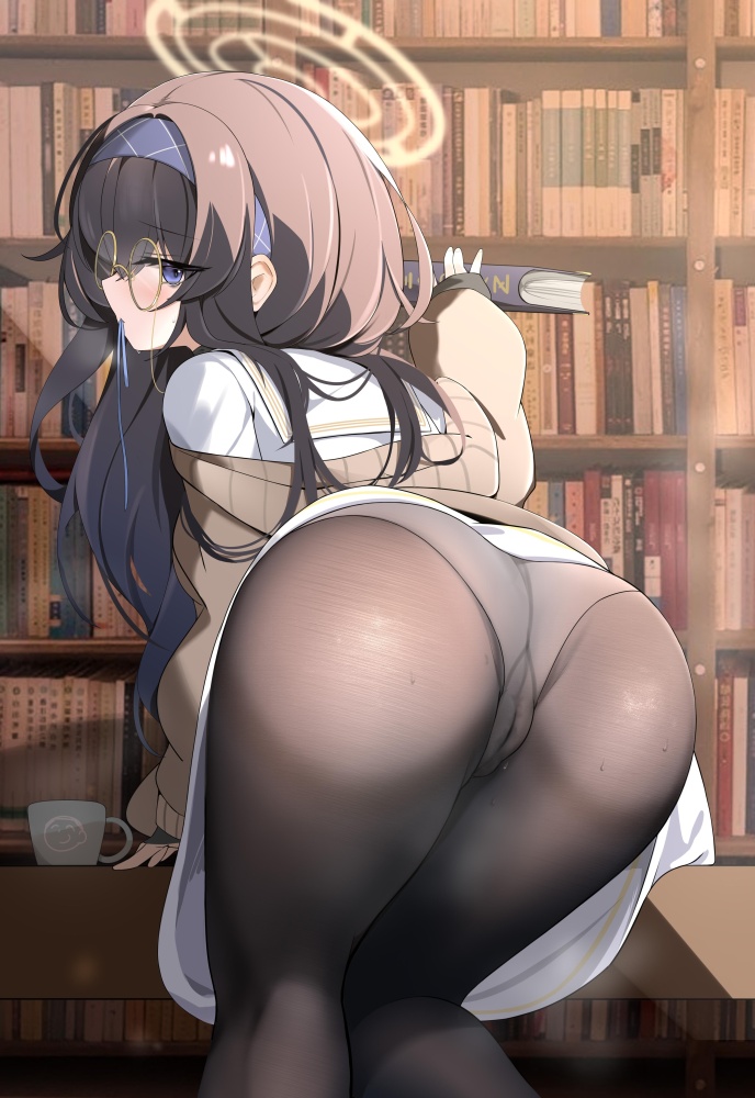 制服のエッチな画像見たいよね？