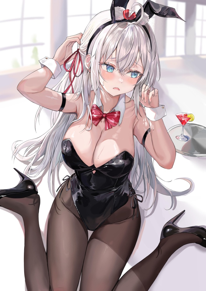 銀髪のエロすぎる画像ください！