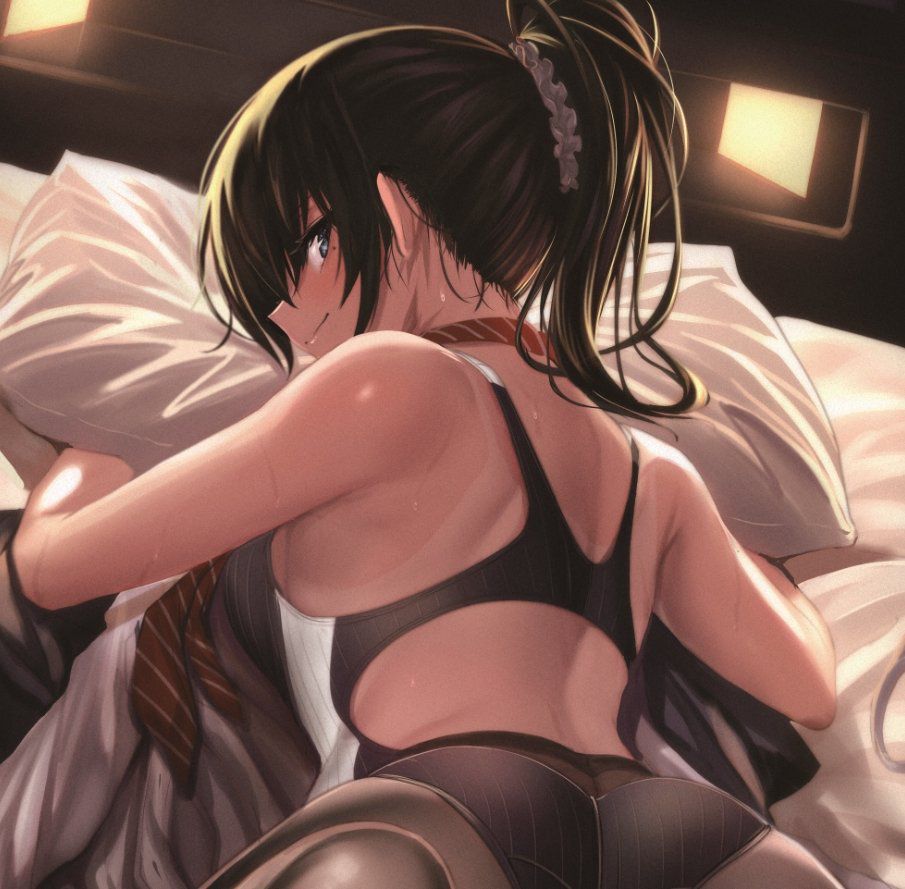 黒髪のドエロい画像