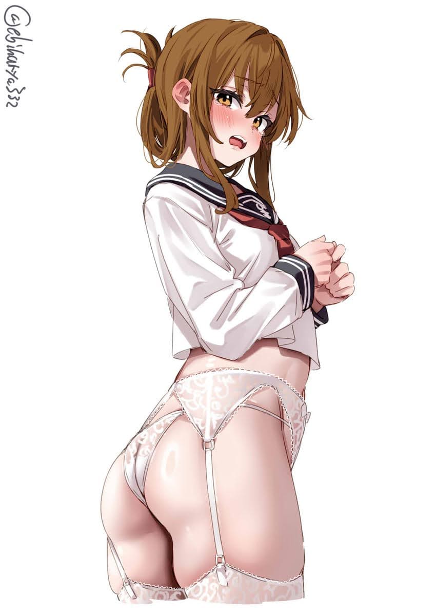 ニーソの二次エロ画像を愛でる。