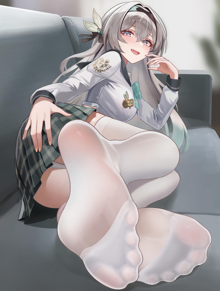 制服のエロ画像下さい！