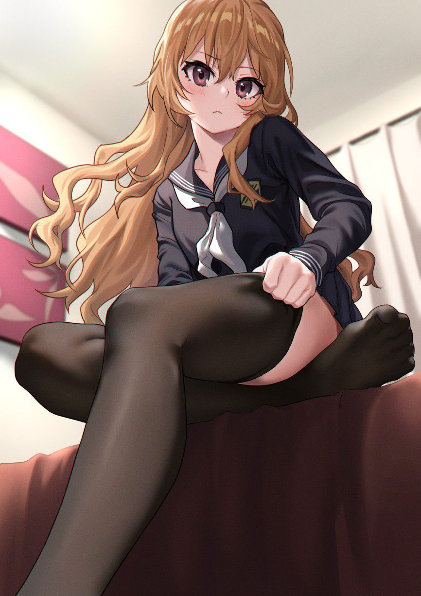 ローアングルの二次エロ画像くだしあ。