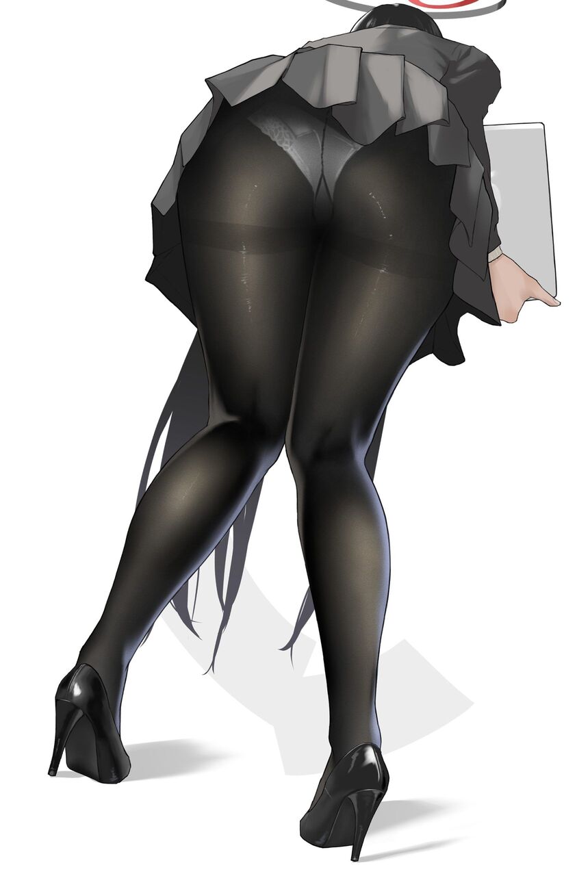 ローアングルのエッチな魅力が分かるエロ画像