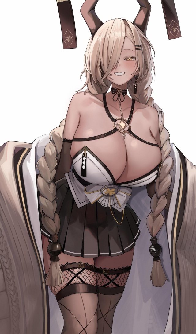 俺のとっておきの太ももの画像フォルダを見せる