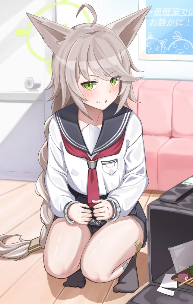 制服のエロ画像なんです！