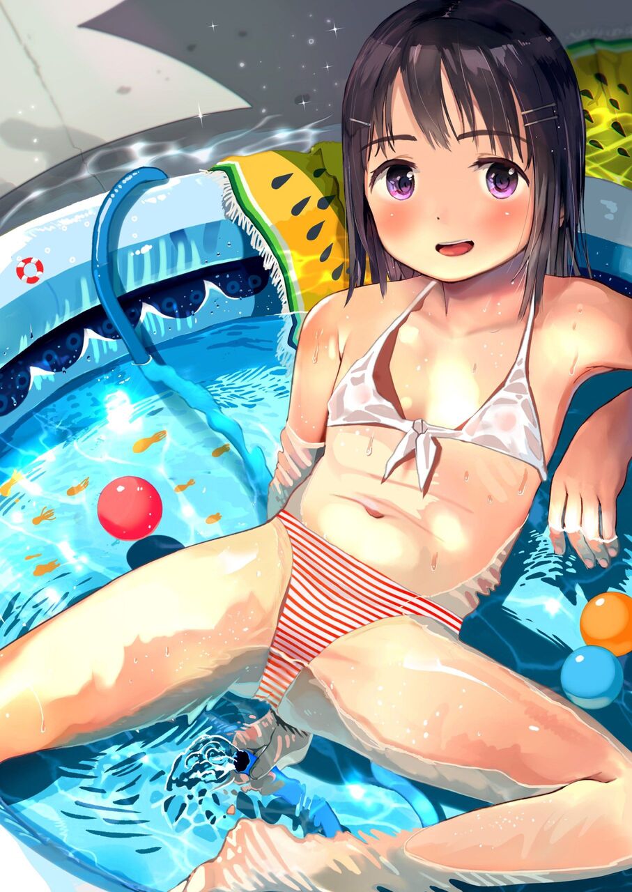貧乳のエロい画像