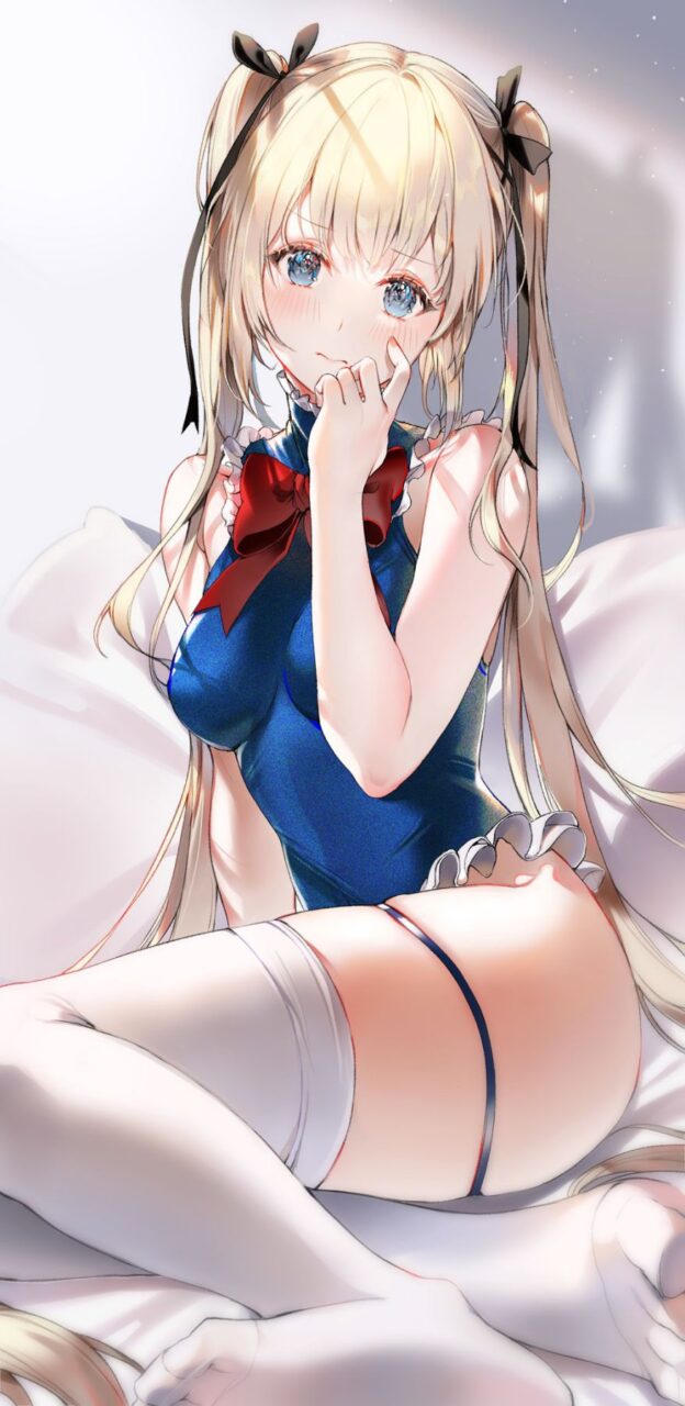 金髪のエッチな魅力が分かるエロ画像